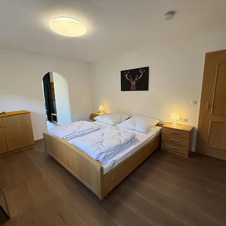 Vakantiehuis Gaestehaus Waldruhe - Grosses Fuer Gruppen & Familien *